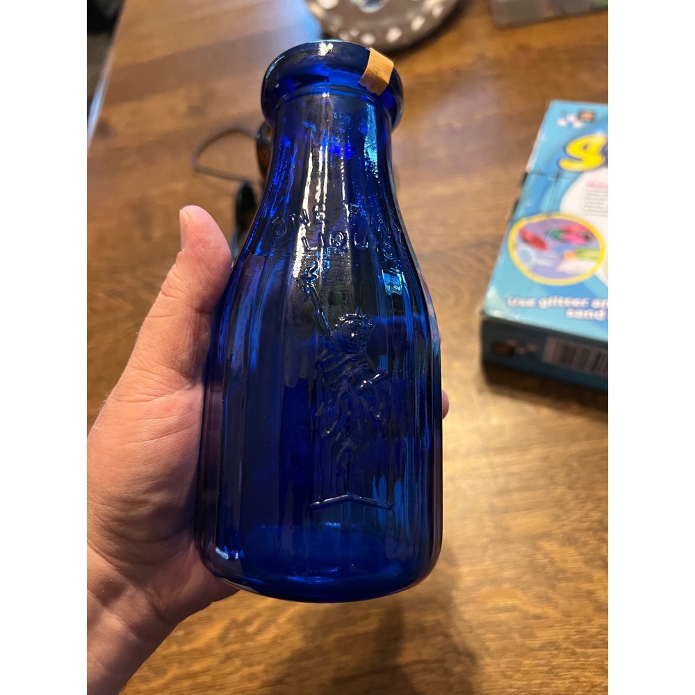 Vintage Liberty Milk Co Cobalt Blue Glass Bottle Buffalo NY Statue of Liberty